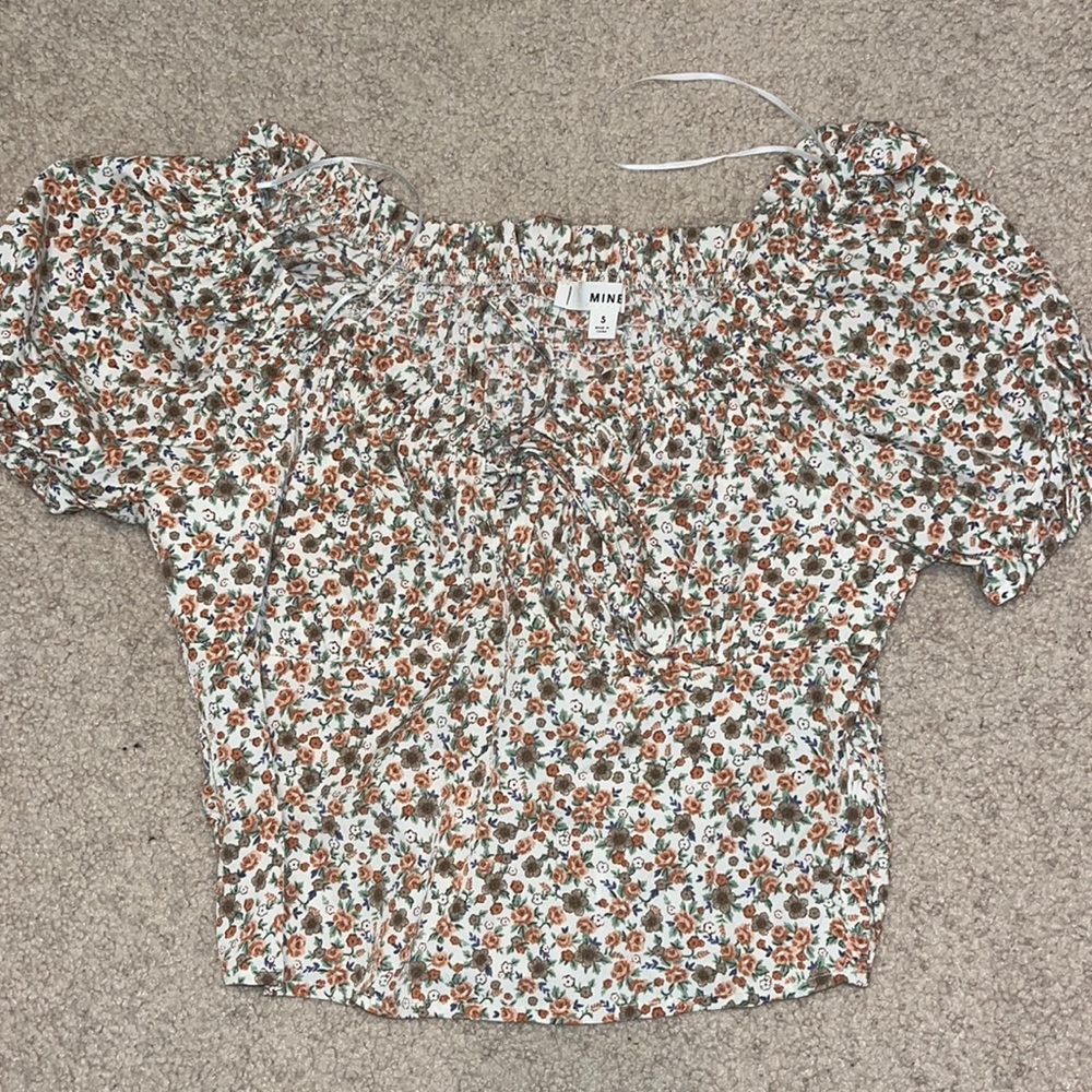 Brand New Floral boutique shirt